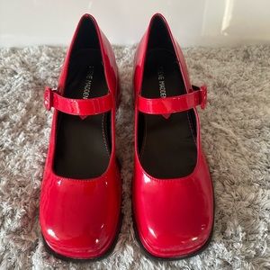 Steve Madden Jdrama Mary Jane red shoes.